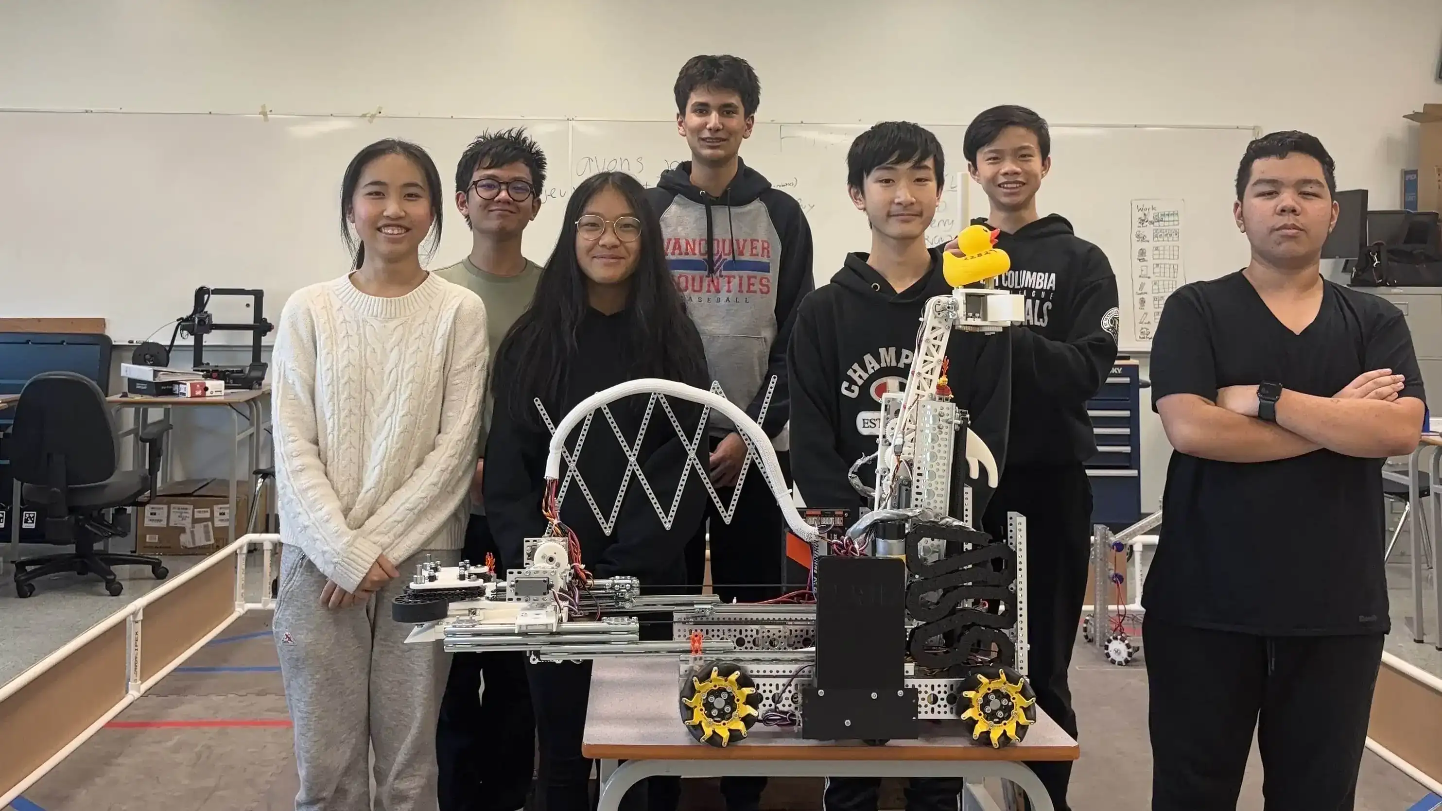 Photo of the KNOTbot team